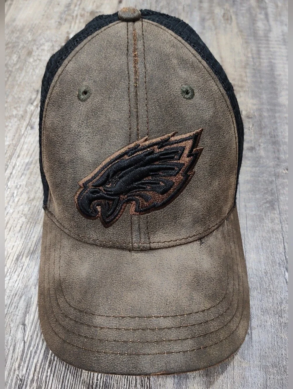 NFL Philadelphia Eagles Burnt Logo Suede Brown/Black Trucker Snapback Hat Cap OS